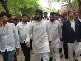 बाहुबली स्व. मुख्तार अंसारी के बेटे और मऊ विधायक अब्बास अंसारी व चाचा मंसूर को दो साल की सजा