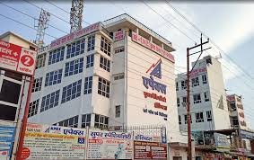 इलाज के दौरान एपेक्स मल्टी स्पेशयलटी अस्पताल, बी एल डबल्यू में महिला की मौत,  कर्मचारी ने शव से गहने   करने का आरोप ,