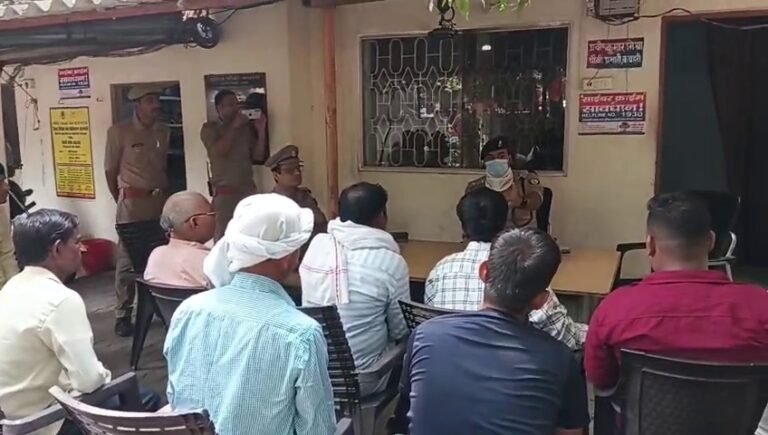 जाम मुक्त वाराणसी की ओर पुलिस की अनूठी पहल,यातायात पुलिस मित्रों से संवाद कर बन रही रणनीति