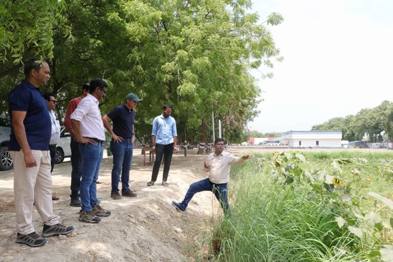 बायर क्रॉप साइंस के प्रतिनिधि ने किया आइसार्क का दौरा, खेती को बेहतर बनाने पर हुई चर्चा