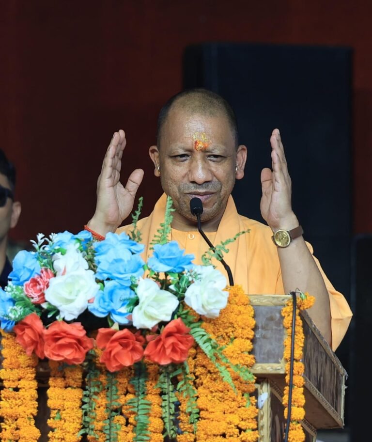 विश्व योग दिवस मनाने की करें व्यापक तैयारी : मुख्यमंत्री