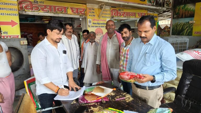 16वें केंद्रीय वित्त आयोग की 15 सदस्यी दल ने गुरुवार को वाराणसी का किया दौरा