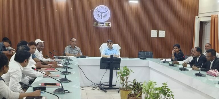 विशेष रूप से गंभीर मामलों में प्रभावी पैरवी की जाए ताकि अधिक से अधिक दोषियों को सजा दिलाई जा सके: जिलाधिकारी