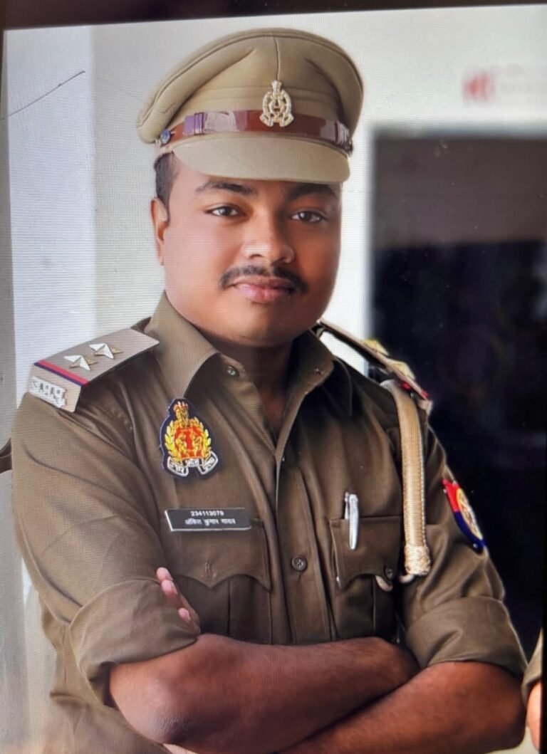 देवीपाटन मंडल गोंडा: एंटी करप्शन टीम ने सब इंस्पेक्टर को रिश्वत लेते रंगेहाथ पकड़ा