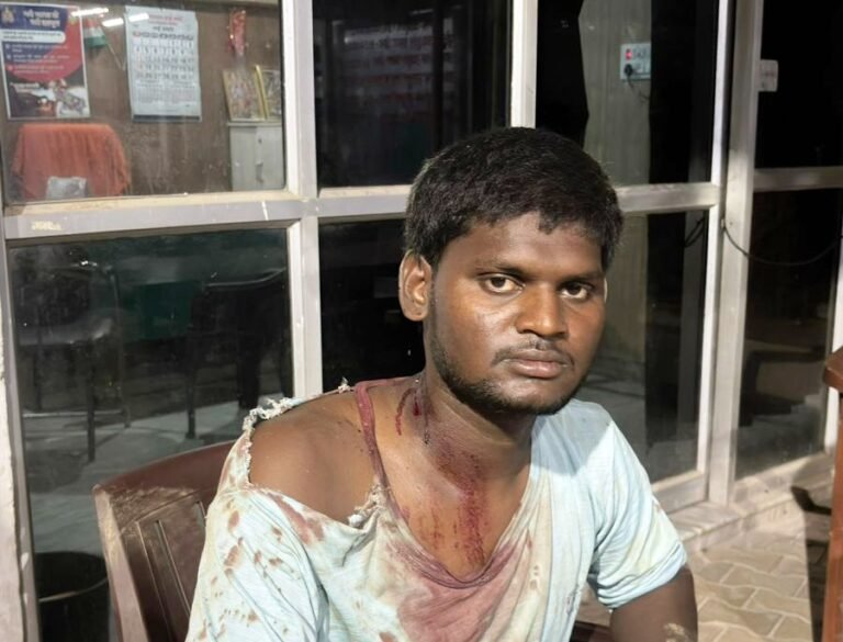 वॉलीबॉल खेलने के दौरान दो पक्षों में मारपीट