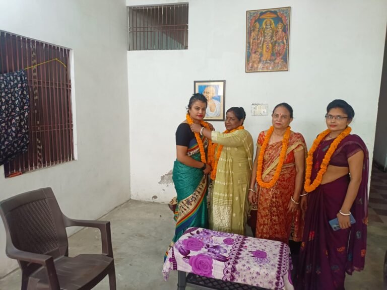 वाराणसी लोजपा वाराणसी के जिला अध्यक्ष आरती और महानगर अध्यक्ष शशिकाला ने संयुक्त रूप से घोषित की अपनी टीम