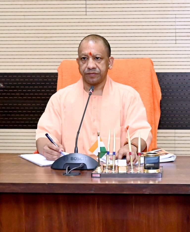 सीएम योगी ने की बड़ी घोषणा…