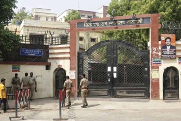 जानिए कौन है वाराणसी प्रकरण में असल गुनहगार