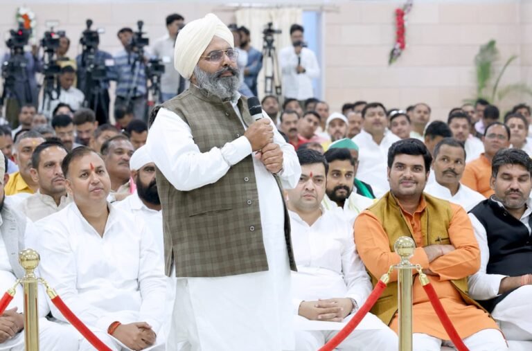 ‘योगी जी के कारण एक माह में दो बार दीपावली मनाने का मिला अवसर’