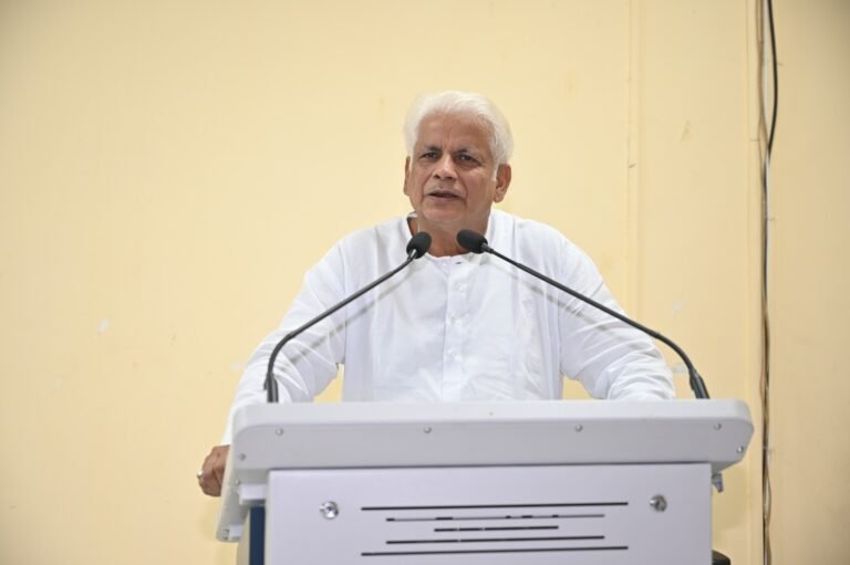 सतर्कता हमारी साझा जिम्मेदारी” विषय पर बरेका में संगोष्ठी का आयोजन