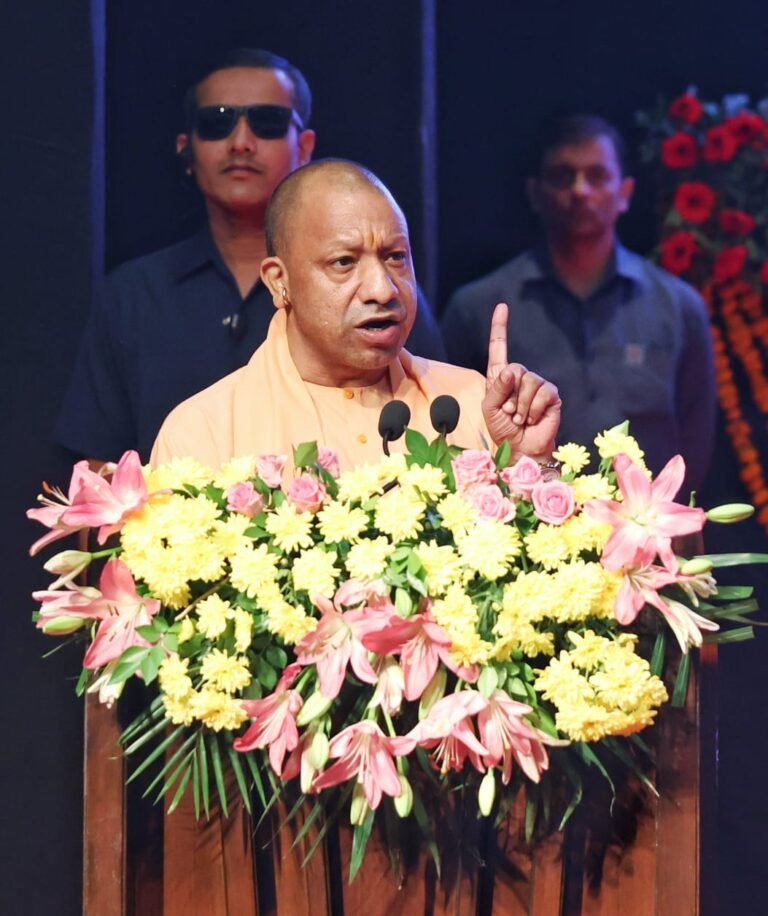 भारत की आजादी का अमर मंत्र बन गया था वन्दे मातरम्ः सीएम योगी