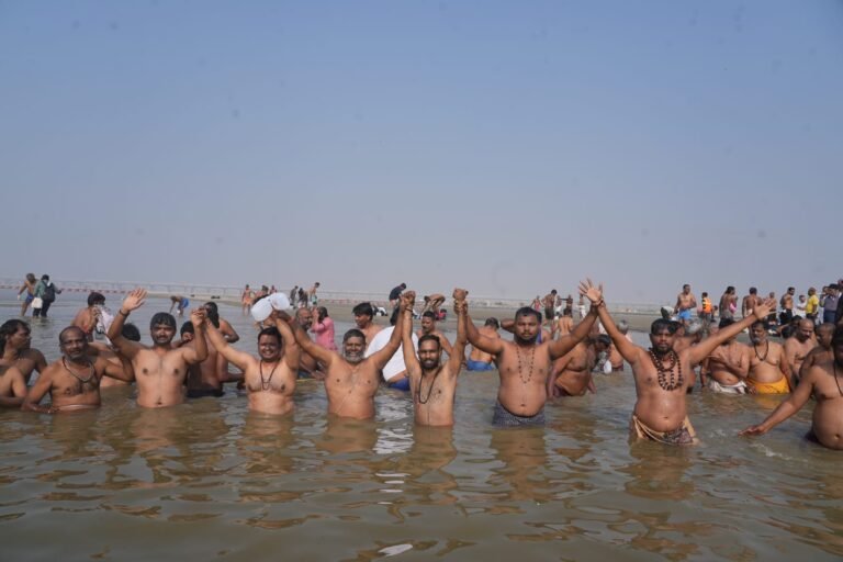 प्रयागराज में तमिल प्रतिनिधिमंडल का भव्य स्वागत और आस्था से भरा दिव्य अनुभव