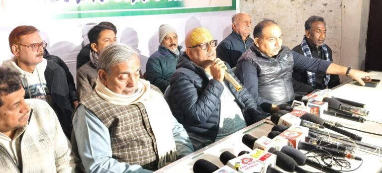 बाबा के बुलडोजर को ठंड लग गई है क्या ? सीटी बजवाकर आवाज दबा रही है डबल इंजन की सरकार :— अजय राय ( प्रदेश अध्यक्ष , उत्तर प्रदेश कांग्रेस कमेटी)
