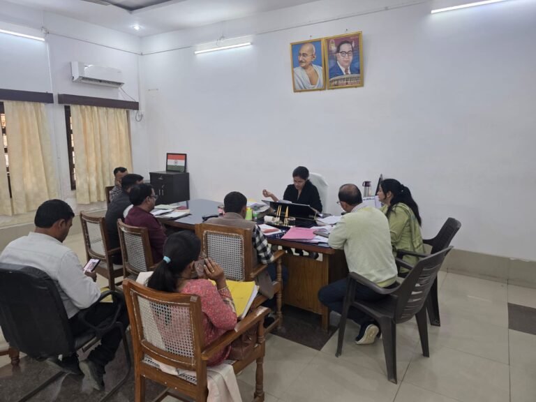 स्वच्छ सर्वेक्षण 2025 को लेकर नगर निगम अलर्ट मोड में अपर नगर आयुक्त ने की समीक्षा बैठक