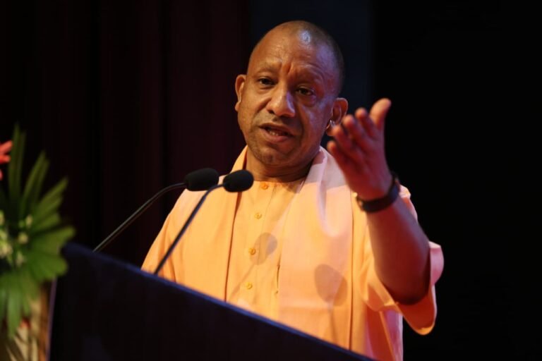 उच्च शिक्षा के शिक्षकों को भी मिलेगी कैशलेस चिकित्सा सुविधा