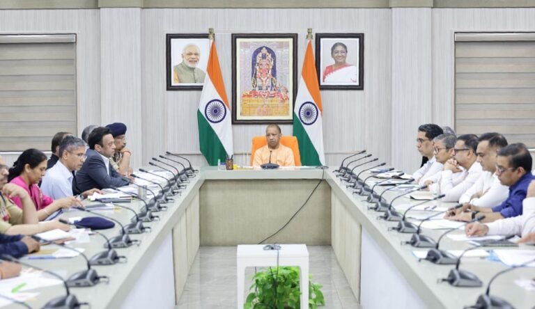 प्रस्तावित एक्सप्रेस-वे परियोजनाओं के लिए भूमि क्रय प्रक्रिया तेज करने के मुख्यमंत्री के निर्देश