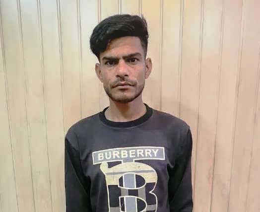 यूपी एसटीएफ को बड़ी  सफलता जनपद-चन्दौली से रूपये 50,000/- का पुरस्कार घोषित अर्न्तराज्यीय गौ-तस्करएजाज गिरफ्तार।