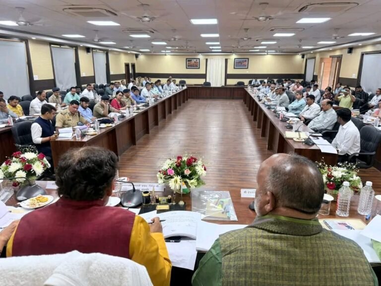 विधान परिषद की दैवीय आपदा प्रबंधन जांच समिति की बैठक सम्पन्न