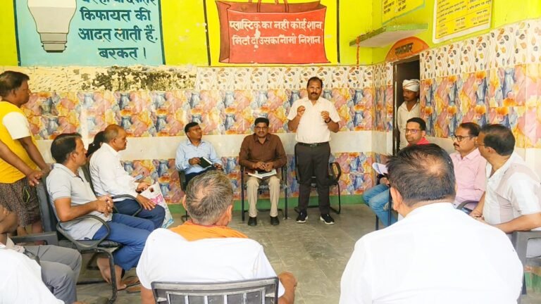 संयुक्त कृषि निदेशक ने किया फार्मर रजिस्ट्री कैम्प का निरीक्षण