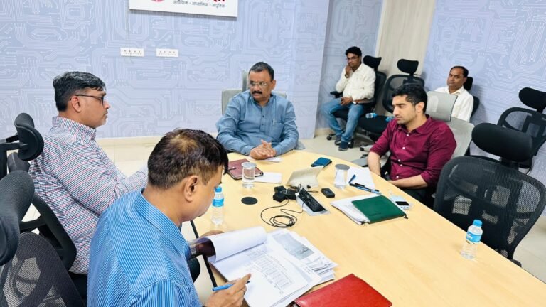 48 घंटे में दुरुस्त होंगी खराब स्ट्रीट लाइटें, शिकायतों के लिए लगेगा क्यूआर कोड