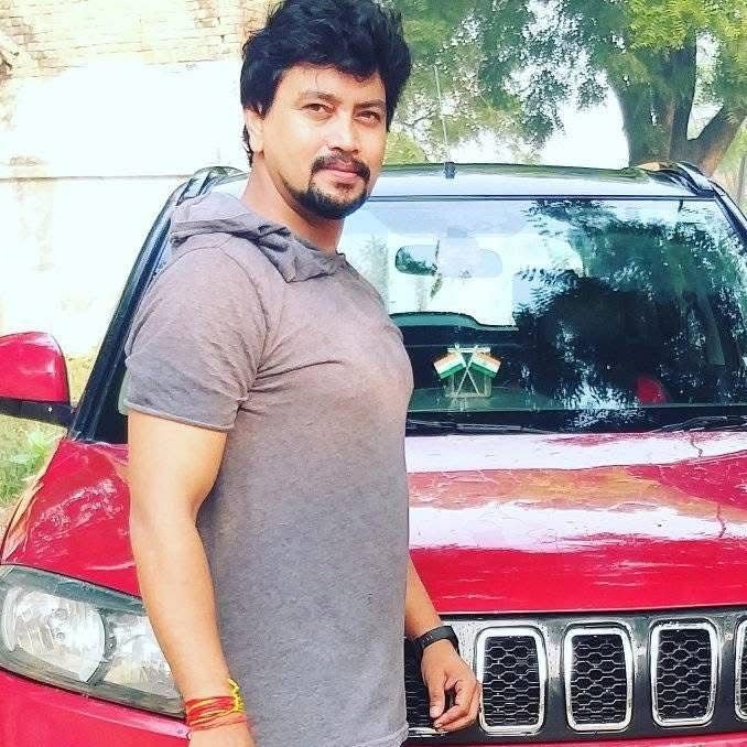 फुलपुर थाना क्षेत्र के घमहापुर (भरथरा)  निवासी मनीष सिंह की पीट पीटकर हत्या,